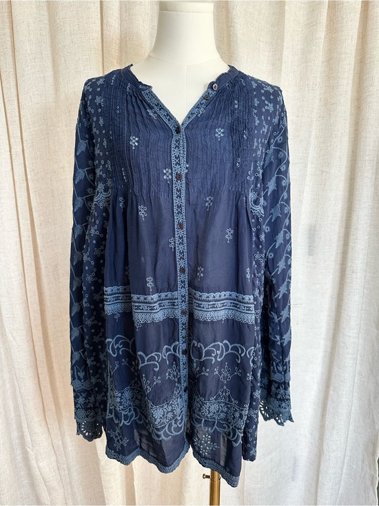 Johnny Was Tops - Johnny Was Navy Blue Embroidered Button-Front Tunic